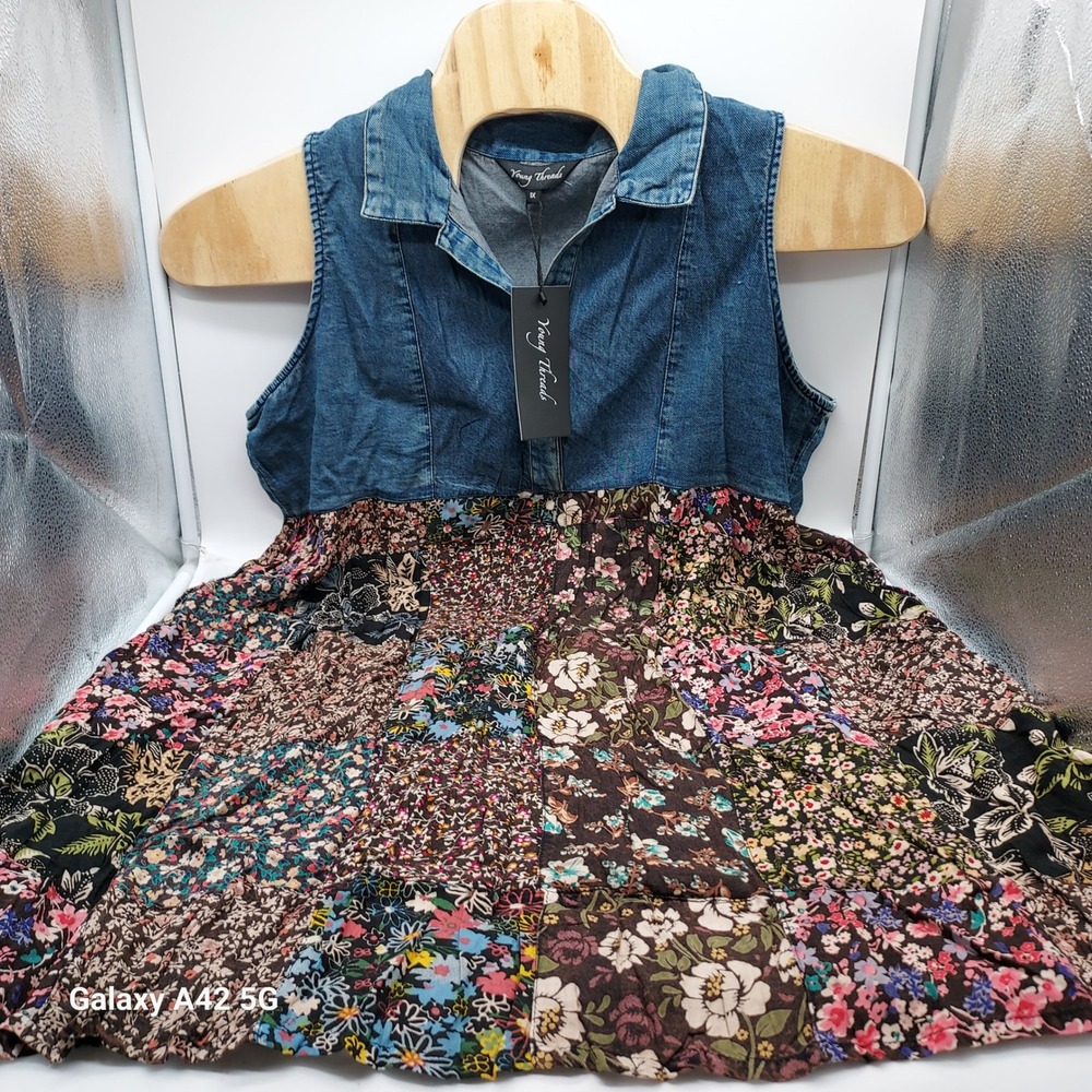 Young Threads Womens 1X Denim Floral Patchwork Sleeveless Boho Top DR44670 NWT